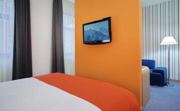 Фото номера Полулюкс Отель Tulip Inn Rosa Khutor Hotel г. Эсто-садок 5
